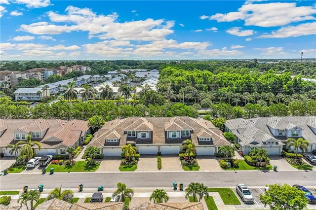 4704 Arboretum CIR 102, Naples, FL 34112