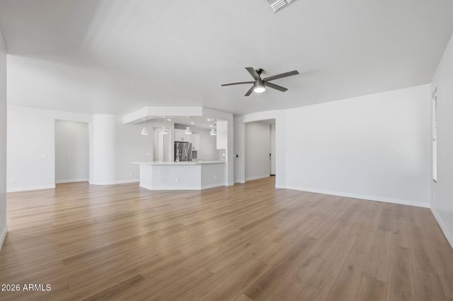 25548 N 104th Drive, Peoria, AZ 85383