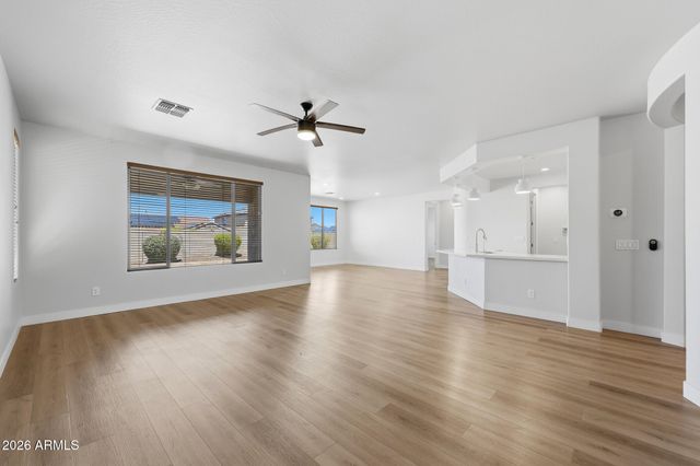 25548 N 104th Drive, Peoria, AZ 85383