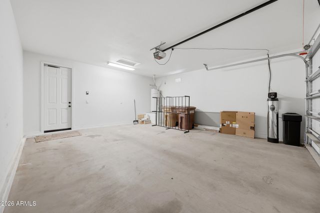 25548 N 104th Drive, Peoria, AZ 85383