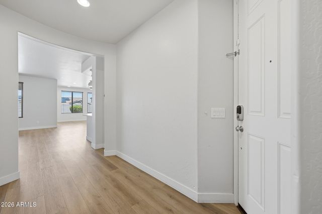 25548 N 104th Drive, Peoria, AZ 85383