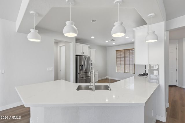 25548 N 104th Drive, Peoria, AZ 85383