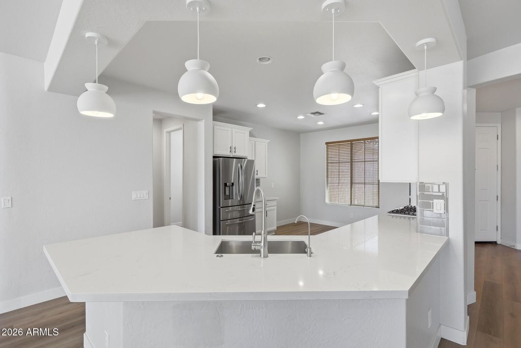 25548 N 104th Drive, Peoria, AZ 85383 — photo 4