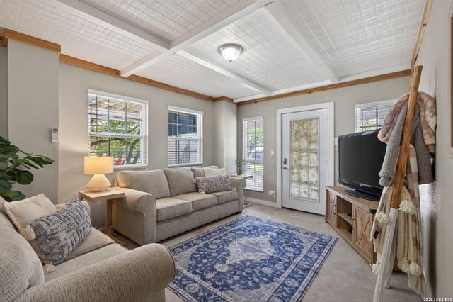 1215 STAGECOACH DR, Canyon Lake, TX 78133