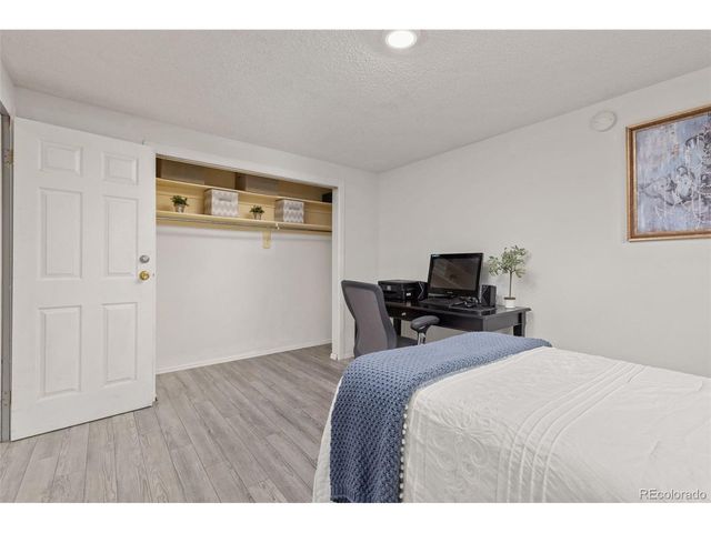 604 W 9th St, Loveland, CO 80537