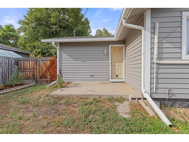 604 W 9th St, Loveland, CO 80537