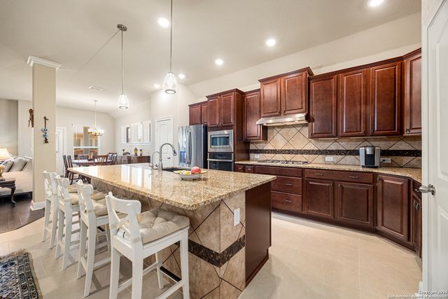 28919 Oldlyme, San Antonio, TX 78260