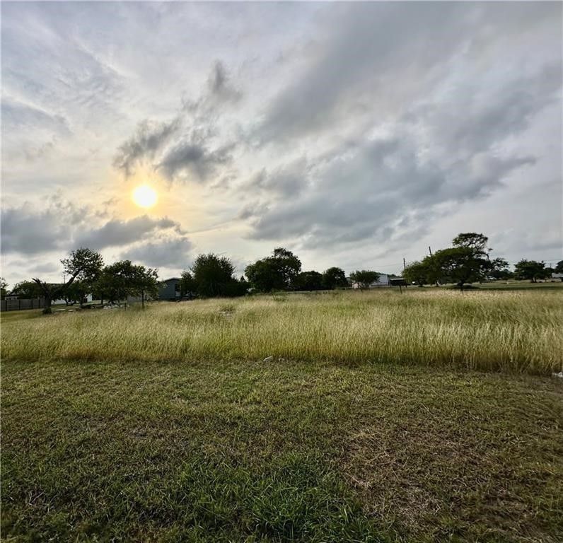509 1st St, Bayside, TX 78340 — photo 4
