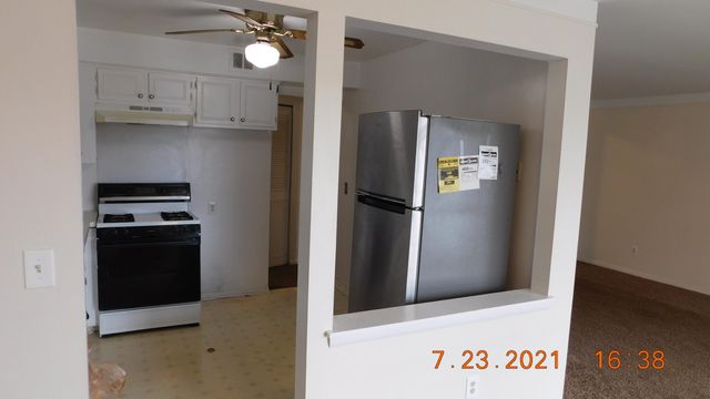 490 N Fox Hills Drive 1, Bloomfield Hills, MI 48304