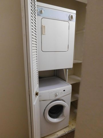 490 N Fox Hills Drive 1, Bloomfield Hills, MI 48304