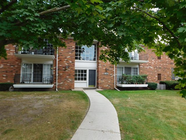 490 N Fox Hills Drive 1, Bloomfield Hills, MI 48304