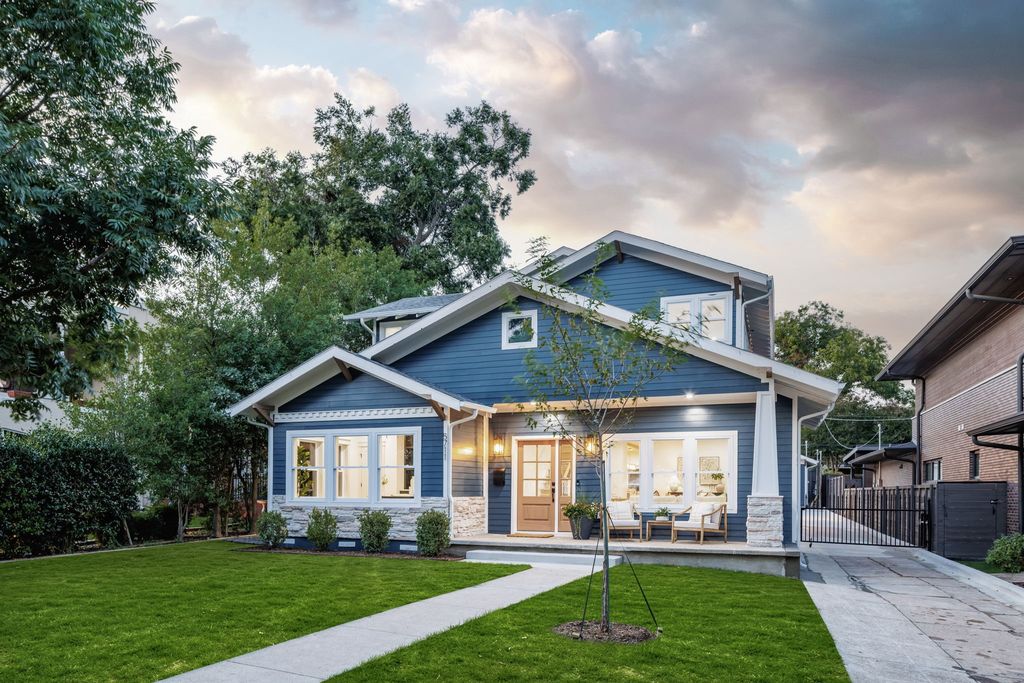 5711 Belmont Avenue, Dallas, TX 75206