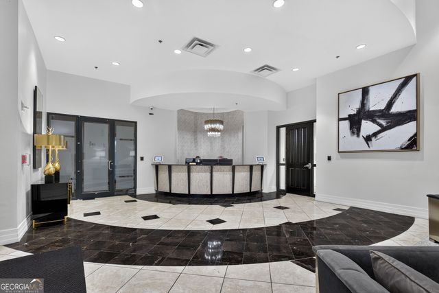 3040 Peachtree Road NW 1313, Atlanta, GA 30305