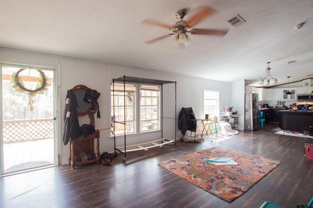 350 CR 3911, Jacksonville, TX 75766