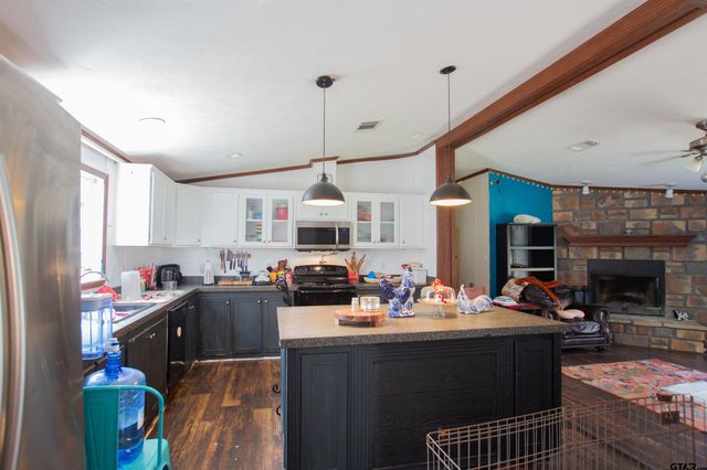 350 CR 3911, Jacksonville, TX 75766