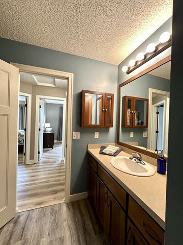127 Robinson Drive, Circle Pines, MN 55014