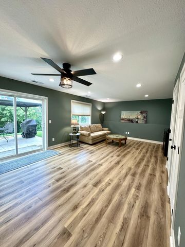 127 Robinson Drive, Circle Pines, MN 55014