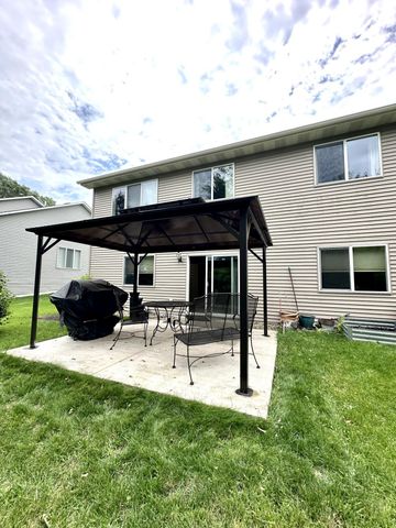 127 Robinson Drive, Circle Pines, MN 55014