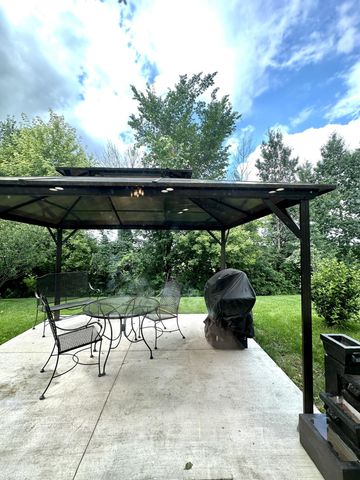 127 Robinson Drive, Circle Pines, MN 55014