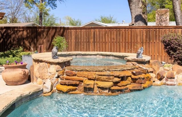 2709 Grey Fox Trail, Brownwood, TX 76801