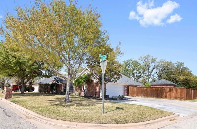 2709 Grey Fox Trail, Brownwood, TX 76801