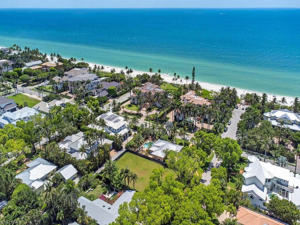 140 2nd AVE N, NAPLES, FL 34102 — photo 5