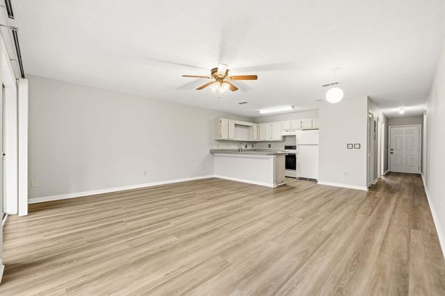 1129 White Tree Ln Unit D, Myrtle Beach, SC 29588