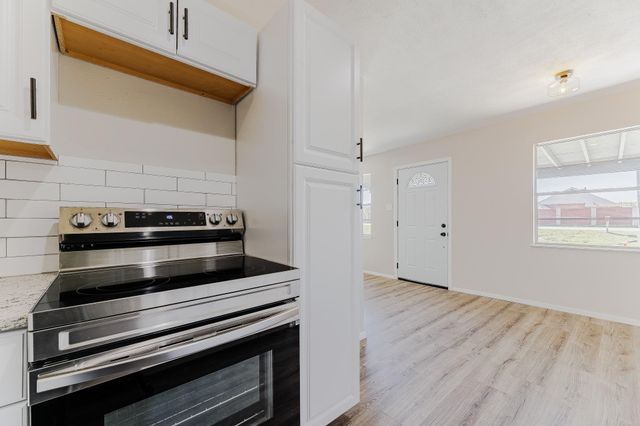 3305 Elm Grove Road, Rowlett, TX 75098