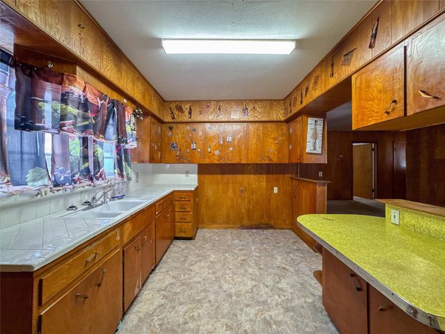 2337 Pearland Avenue, Pearland, TX 77581