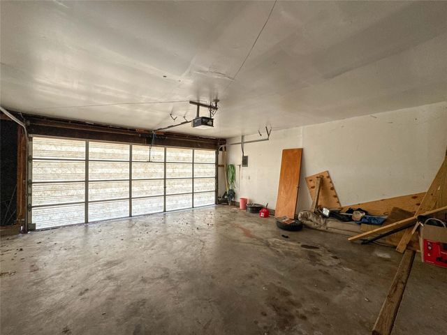 2337 Pearland Avenue, Pearland, TX 77581