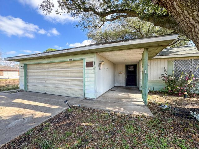 2337 Pearland Avenue, Pearland, TX 77581