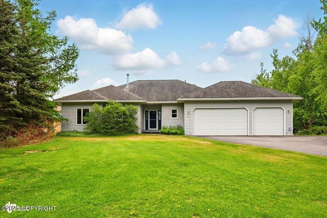 674 W Selina Lane, Wasilla, AK 99654
