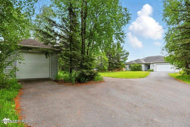 674 W Selina Lane, Wasilla, AK 99654