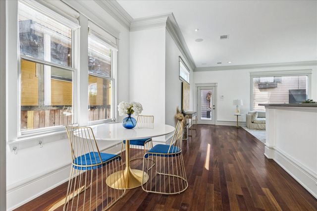 1325 Ashland Street, Houston, TX 77008