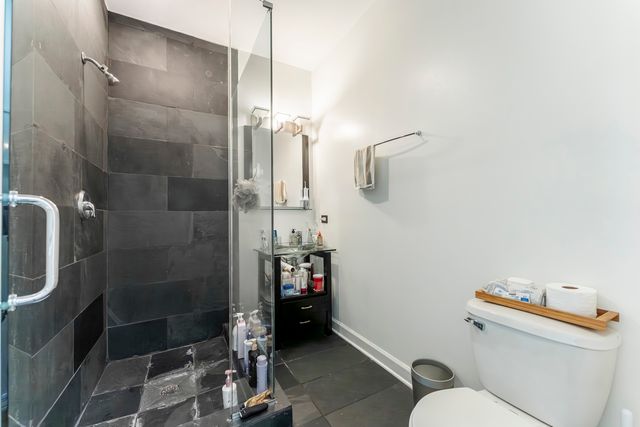 6311 W Belmont Avenue 1, Chicago, IL 60634