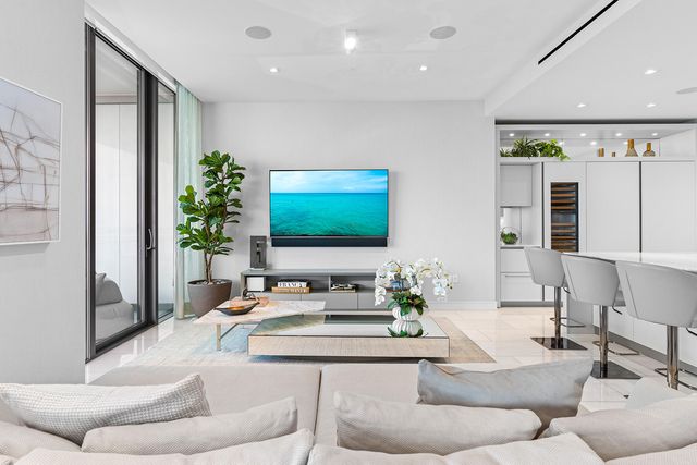 1100 S Flagler Drive 1403, West Palm Beach, FL 33401