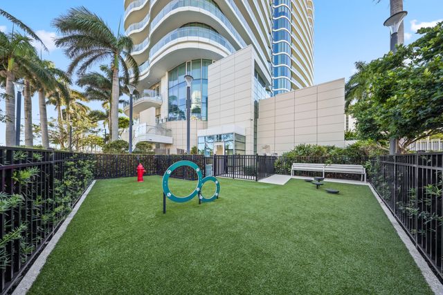 1100 S Flagler Drive 1403, West Palm Beach, FL 33401