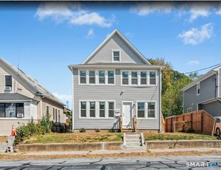 356 Beechmont Avenue 2, Bridgeport, CT 06606