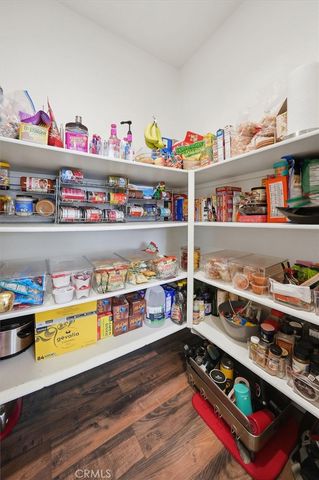 19310 Sidani, Saugus, CA 91350