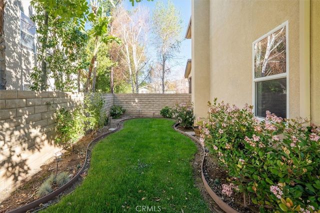 19310 Sidani, Saugus, CA 91350