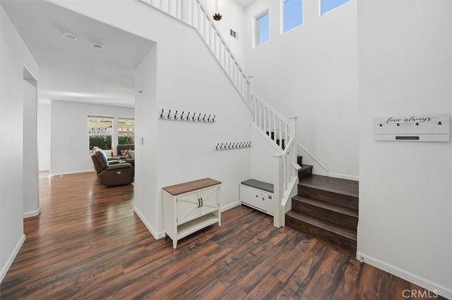 19310 Sidani, Saugus, CA 91350