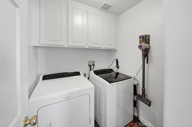 19310 Sidani, Saugus, CA 91350