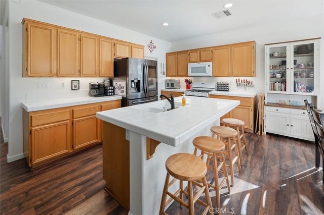 19310 Sidani, Saugus, CA 91350