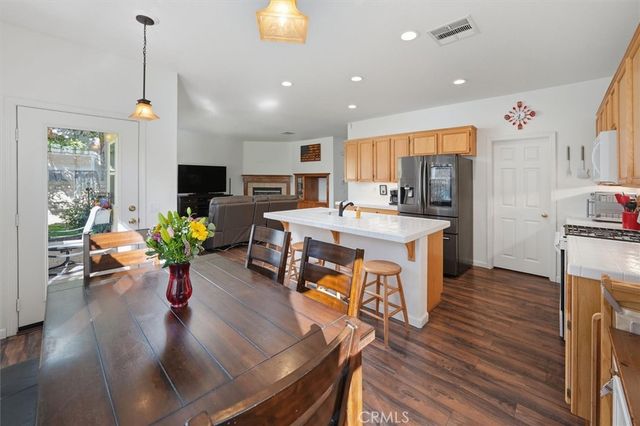 19310 Sidani, Saugus, CA 91350