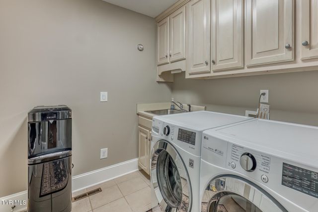 11 Dove Tree Lane, Jonesborough, TN 37659