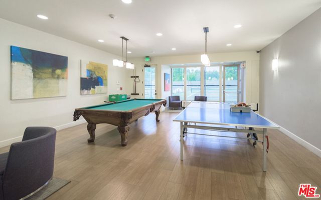 2528 Angelo Drive, Los Angeles, CA 90077