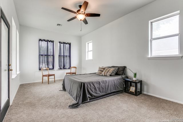 102 beal, San Antonio, TX 78201