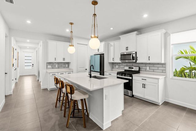 9165 SW Remy Lane, Port St Lucie, FL 34987