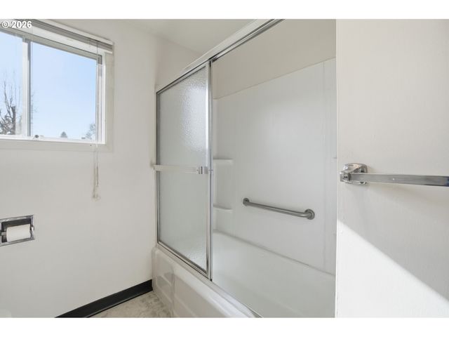 3373 RAWLINS Ave Ne, Salem, OR 97301