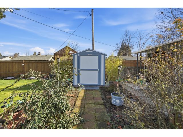 3373 RAWLINS Ave Ne, Salem, OR 97301